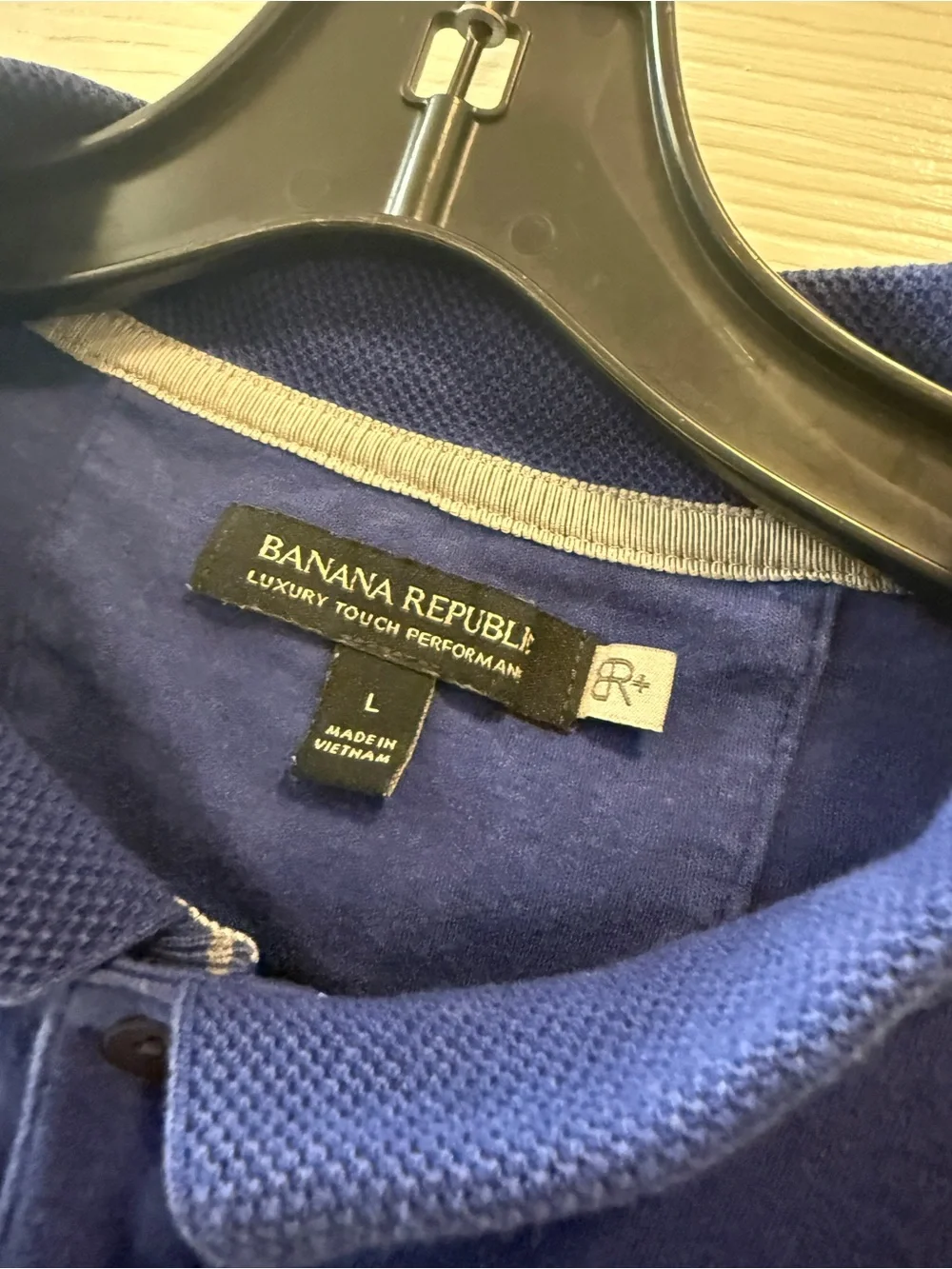 Men’s Banana Republic Luxury Touch Large